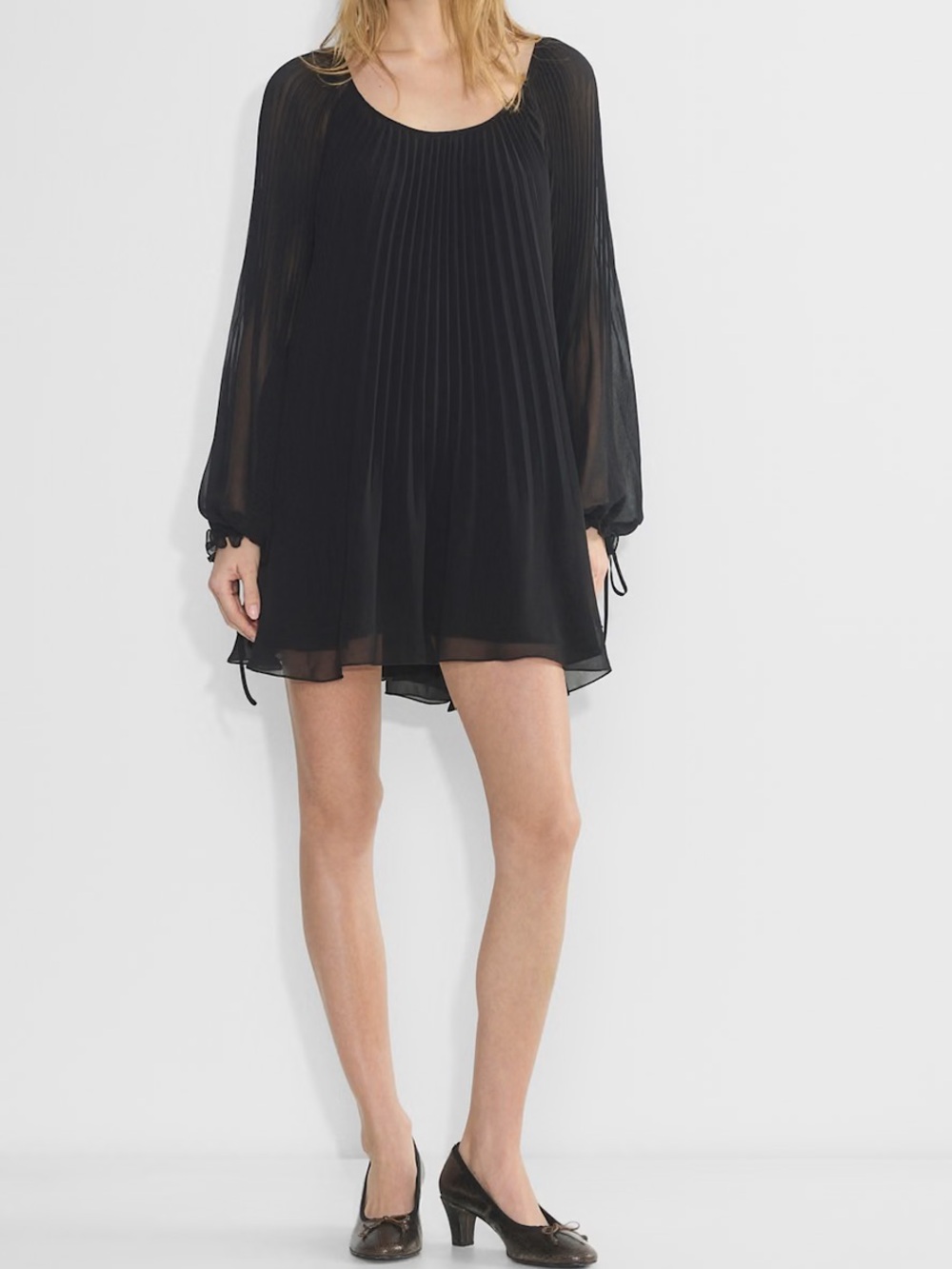 Aritzia Wilfred S Black Pleated Long-Sleeve Mini Dress